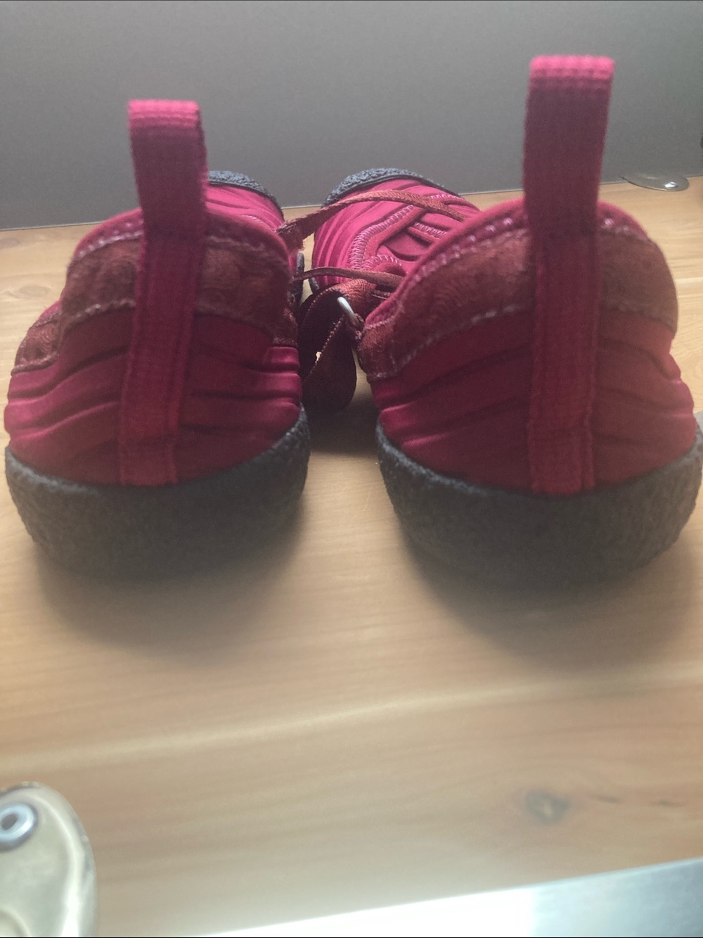 Keen Women’s Madrid SUPER COMFY Magenta Velcro-Fastened Sandals w/ Toe Guard - Picture 5 of 7